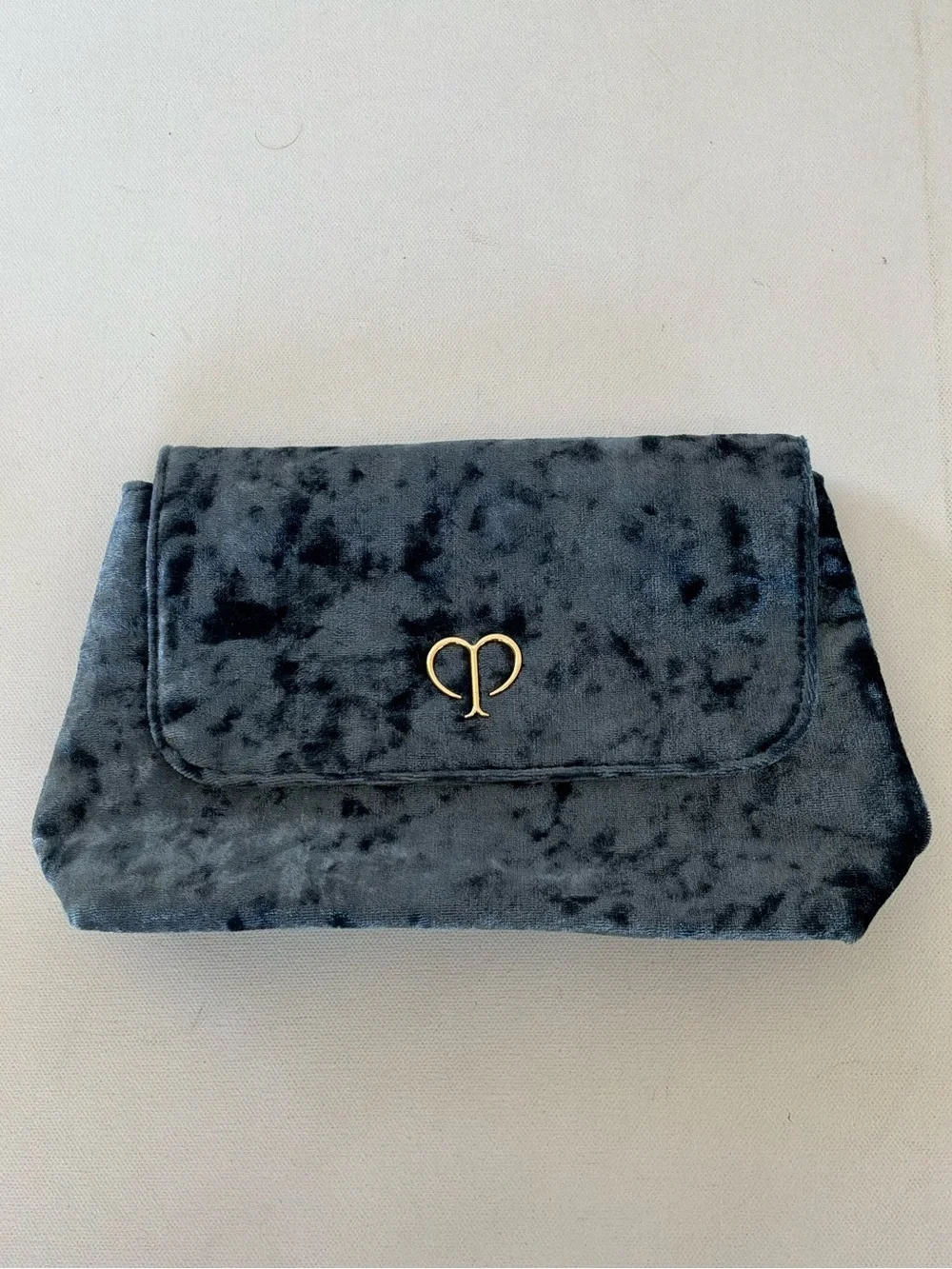 Clé de Peau Beauté Gray Crushed Velvet Makeup Cosmetic Travel Pouch